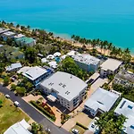 Stunning 2-3 Bed Penthouse Glorious Ocean Views