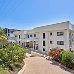 Stunning 2-3 Bed Penthouse Glorious Ocean Views