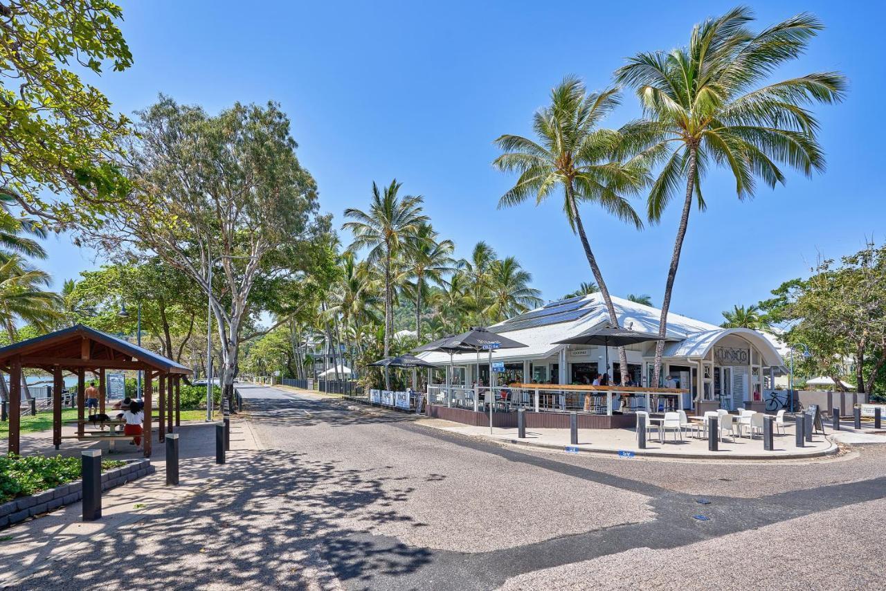 Costa Royale Beachfront