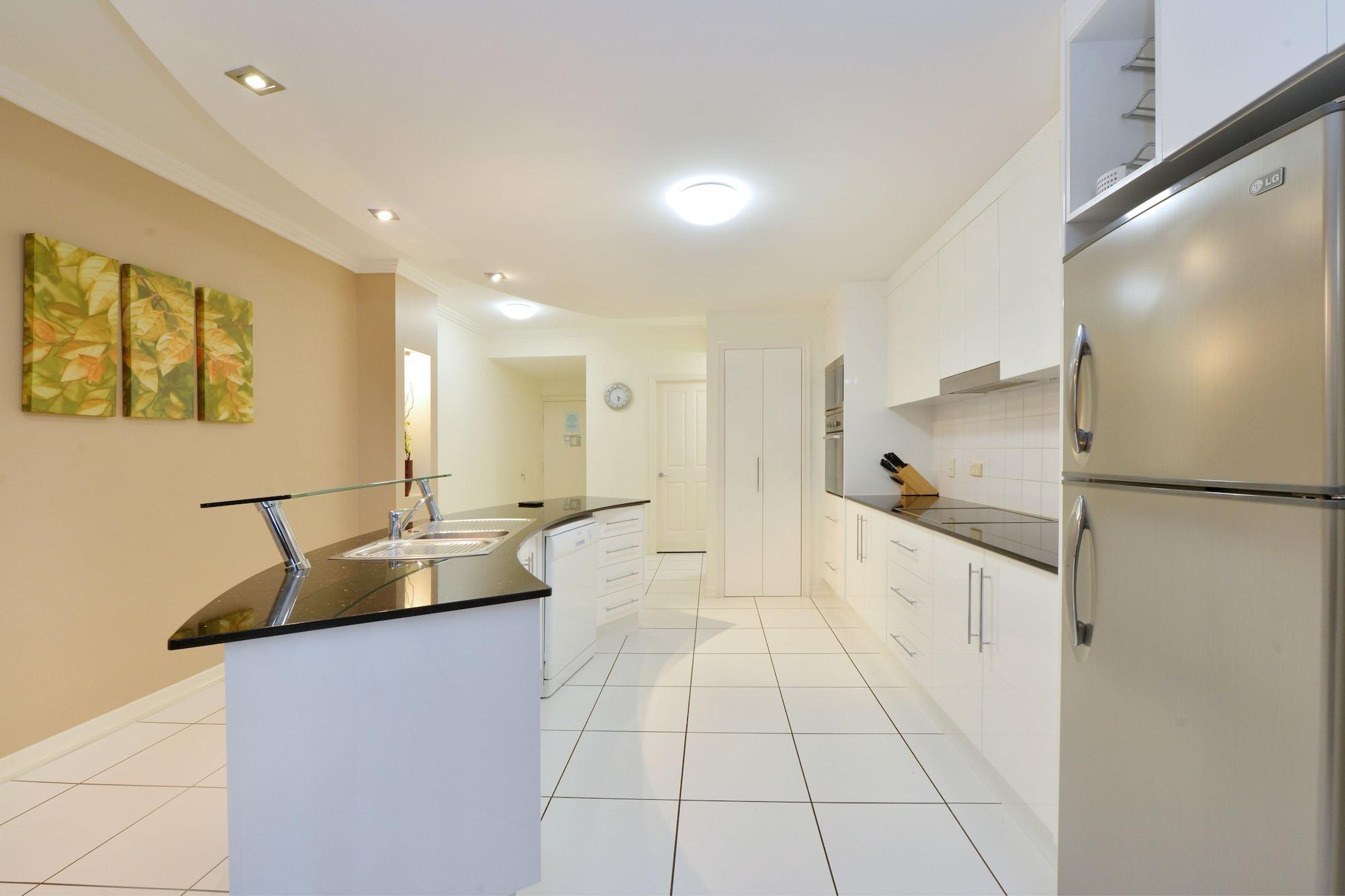 Aparthotel Bellevue At Trinity 5*