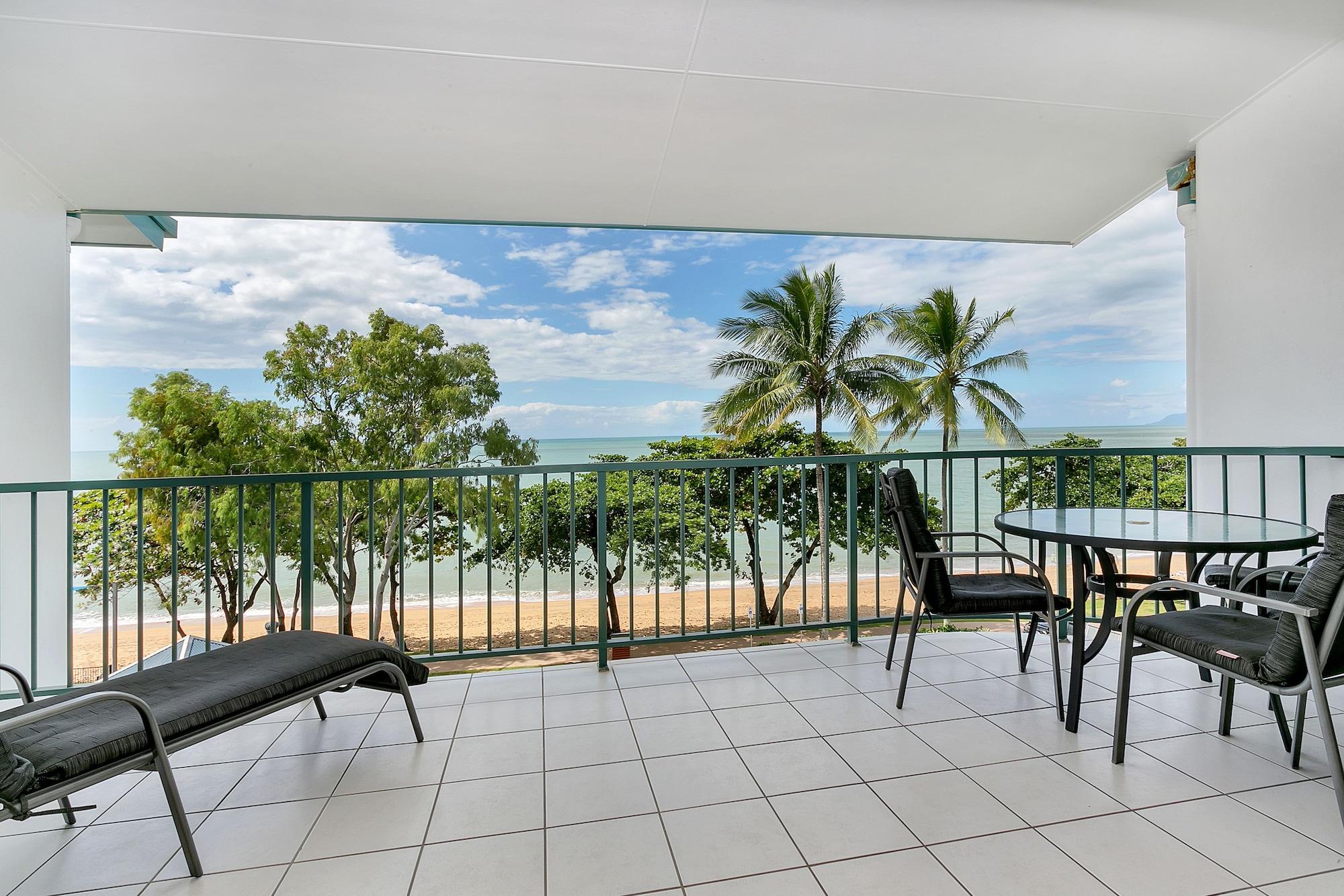 Aparthotel Beachfront On Trinity
