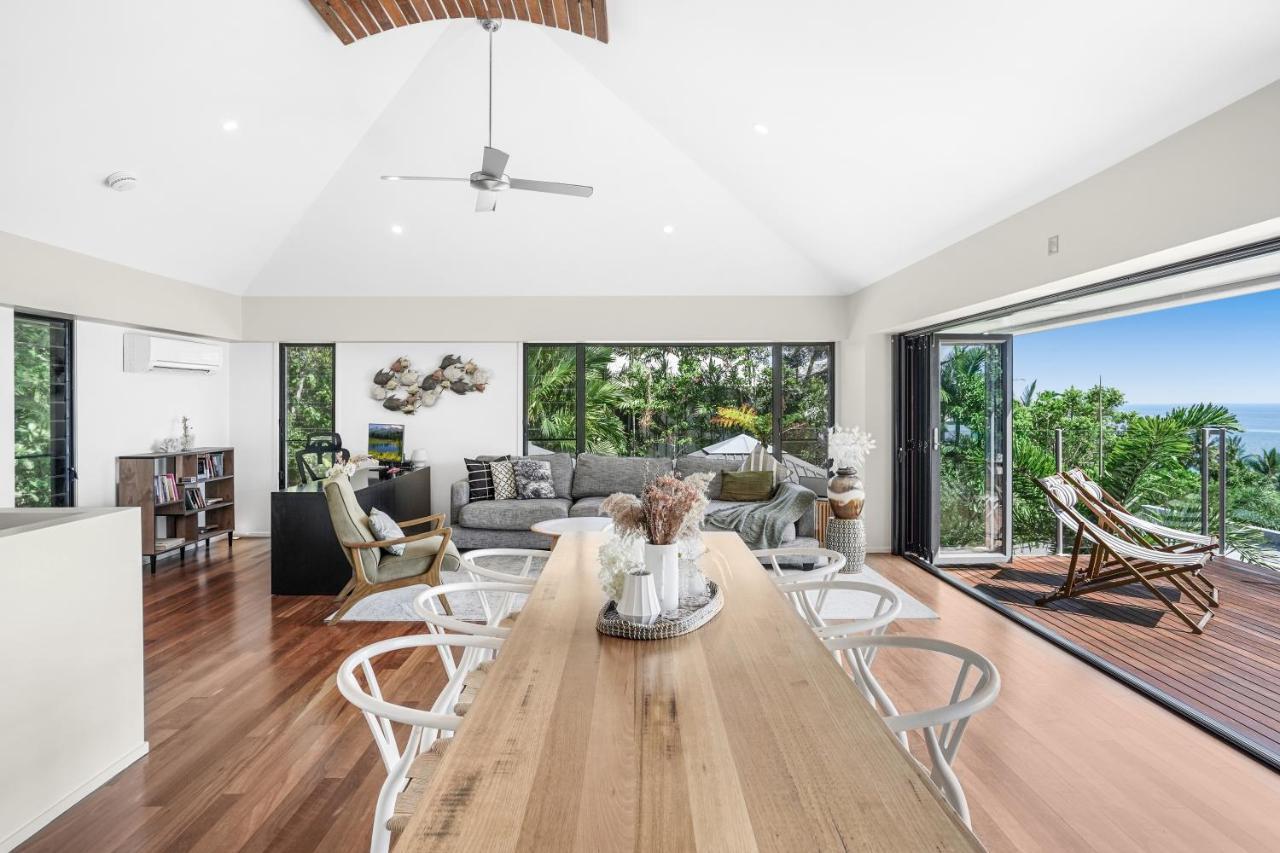 Belle Escapes Trinity Blue Oceanview Holiday home *