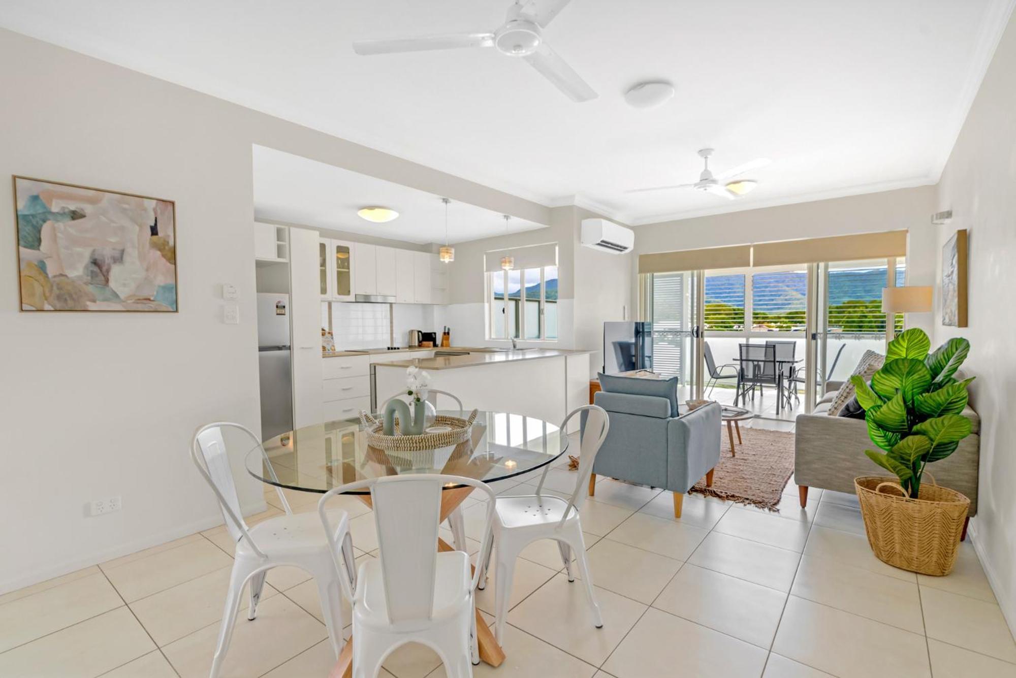 Apartment Trinity Retreat With Pool And Scenic Views *