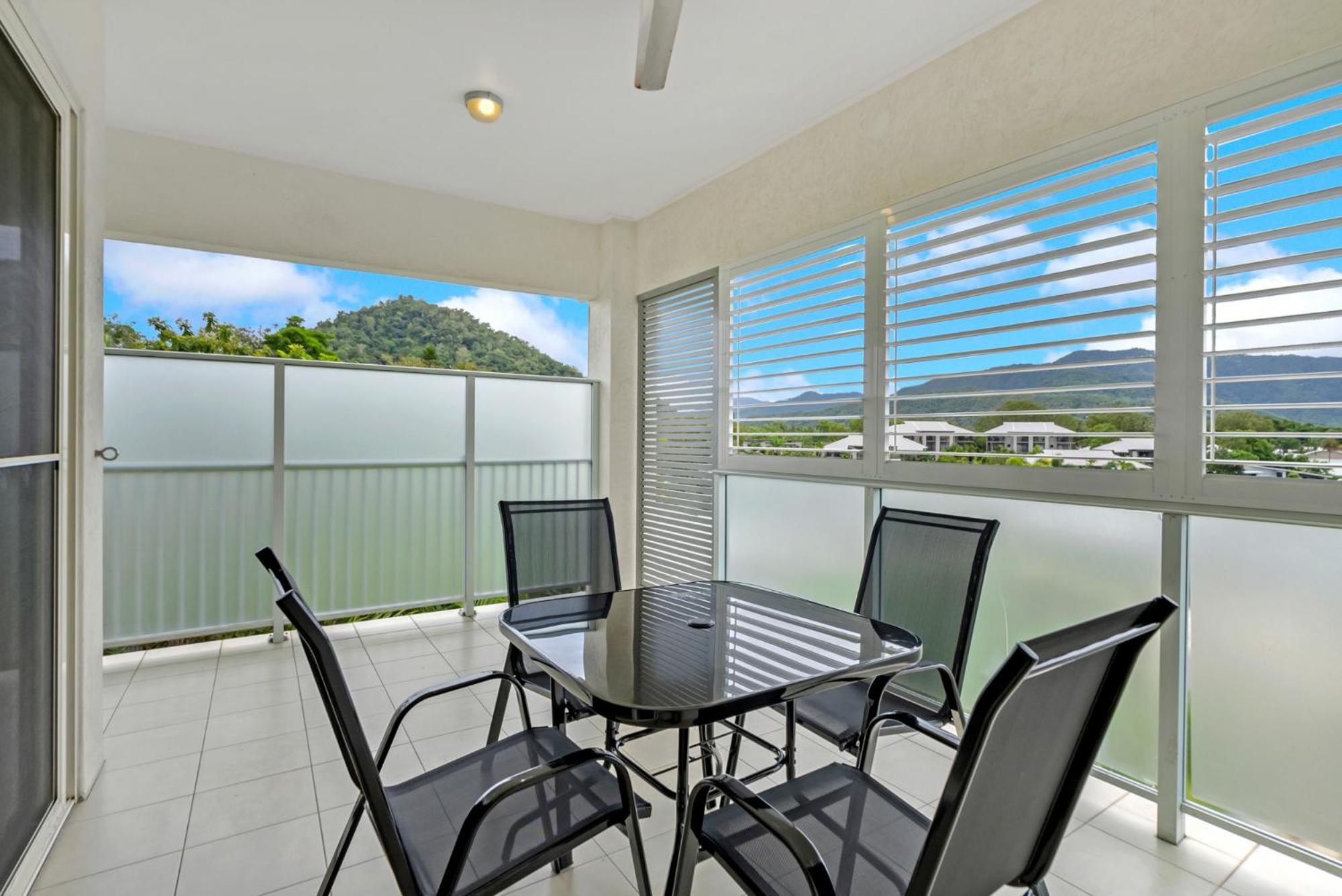 Trinity Retreat With Pool And Scenic Views