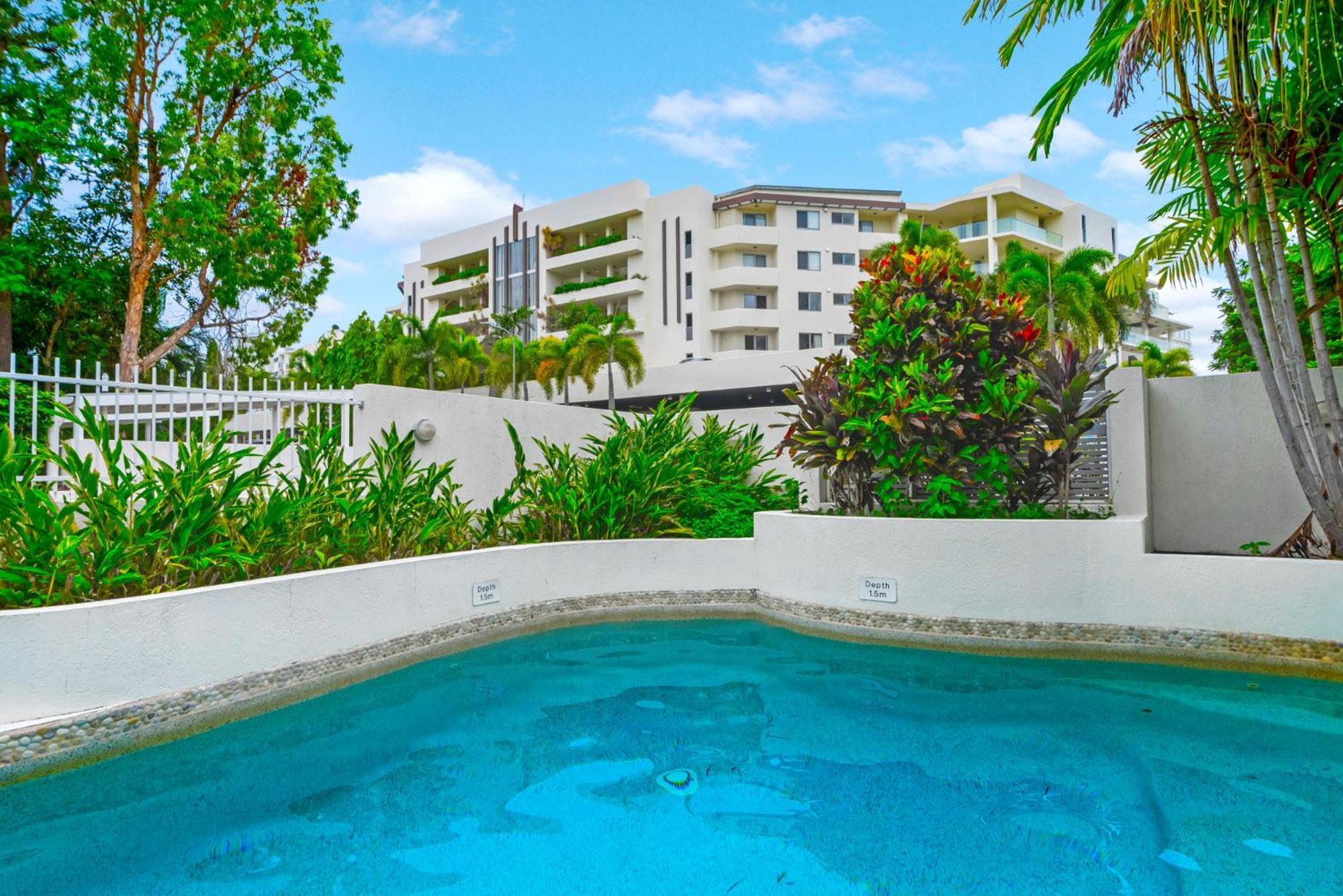 Trinity Retreat With Pool And Scenic Views Trinity Beach