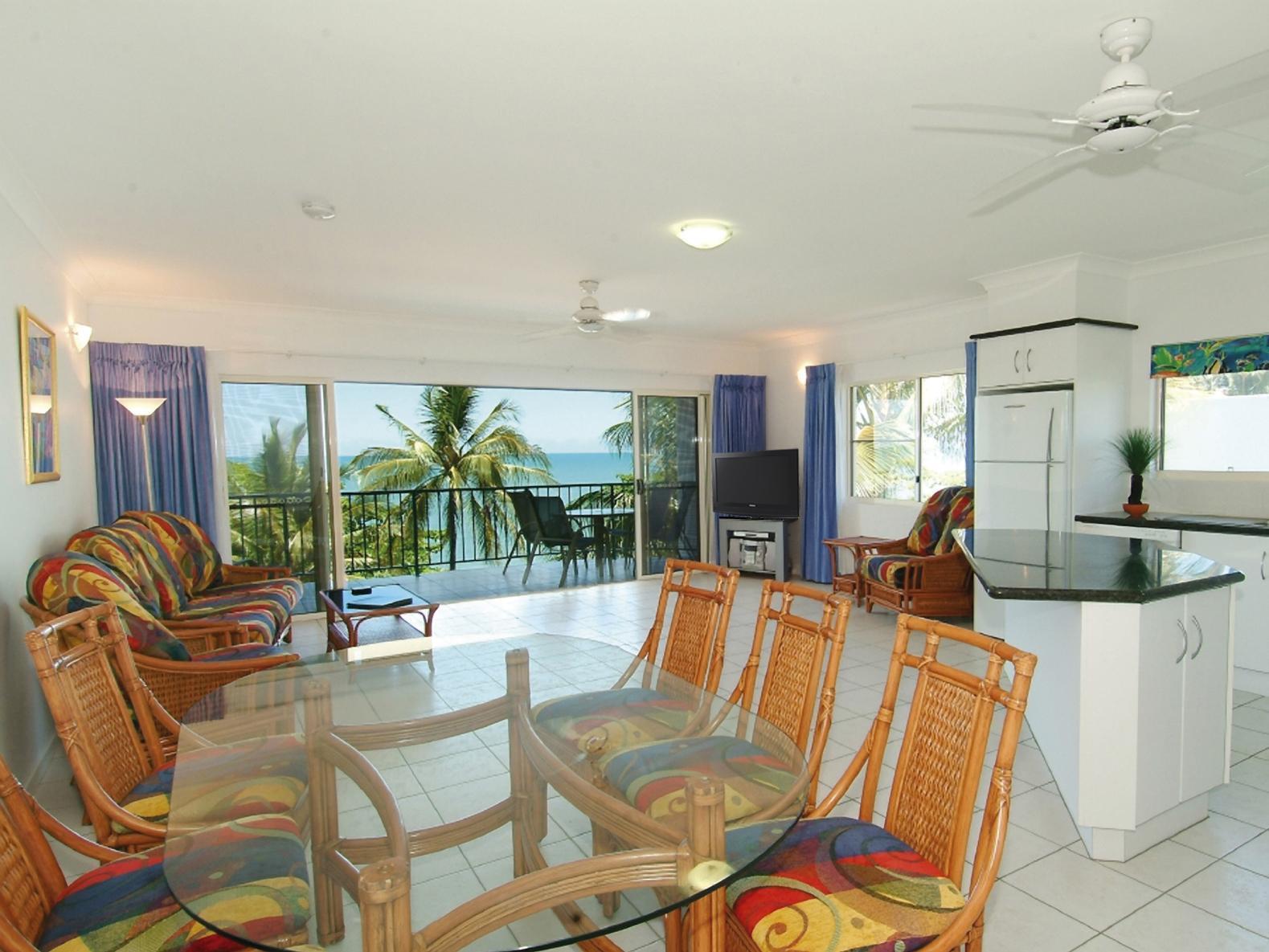 Beachfront On Trinity 4* Trinity Beach