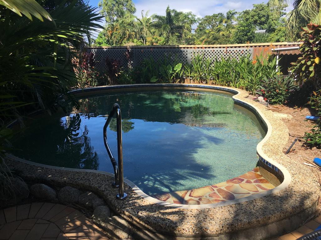 Bluewater Cairns