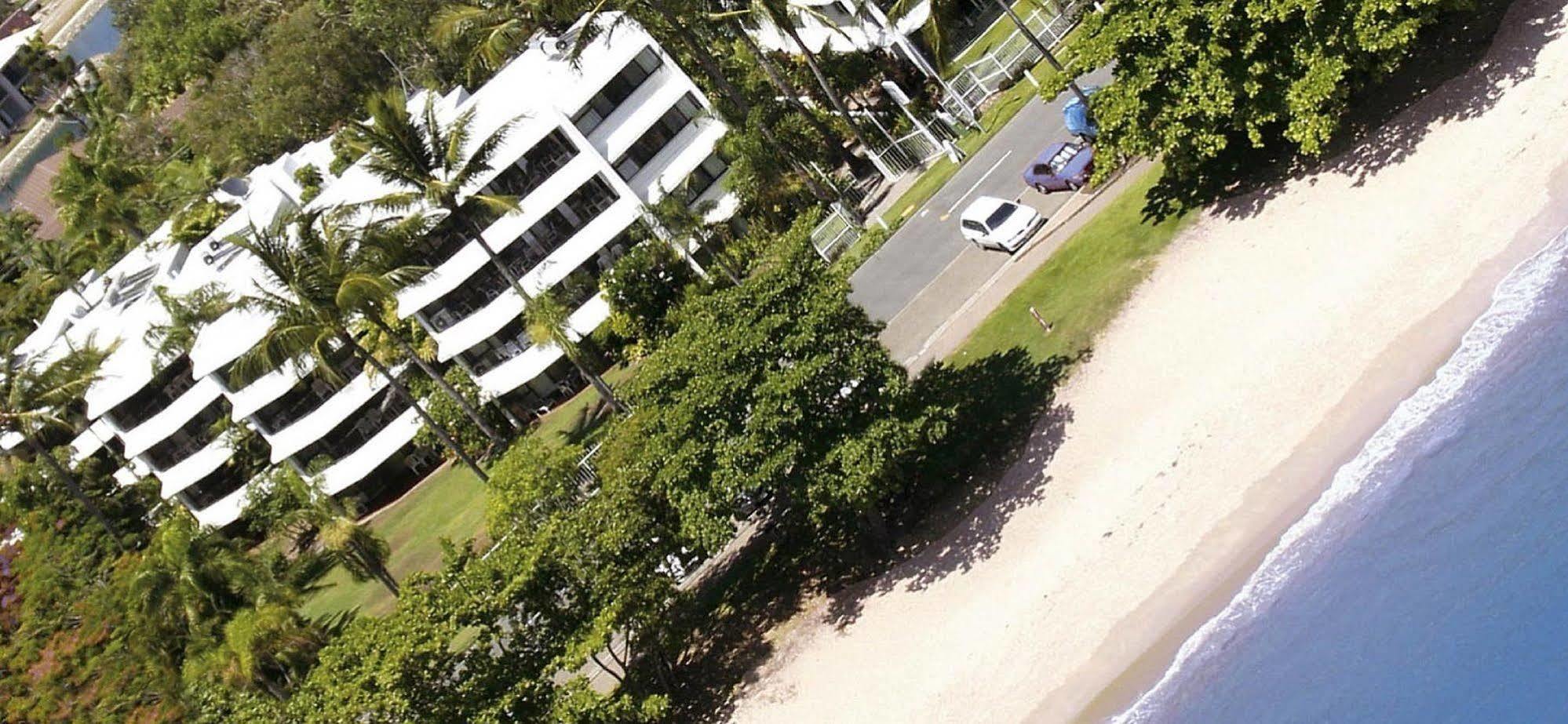 Aparthotel Beachfront On Trinity 4*