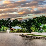 Blue Lagoon Villas