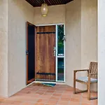 Trinity Beach Family Getaway 4Br, Sleeps 10 - Pool
