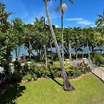 Apartment 12 On Trinity Beach