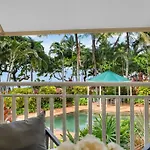 \'Seashells\' A Tropical Beachfront Escape