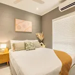 Trinity Oasis Luxury Home Trinity Beach