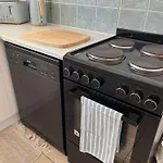 Trinity Beach Sea Breeze 3 Bedroom Apartment