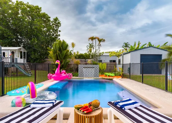 Trinity Oasis Luxury Home Trinity Beach