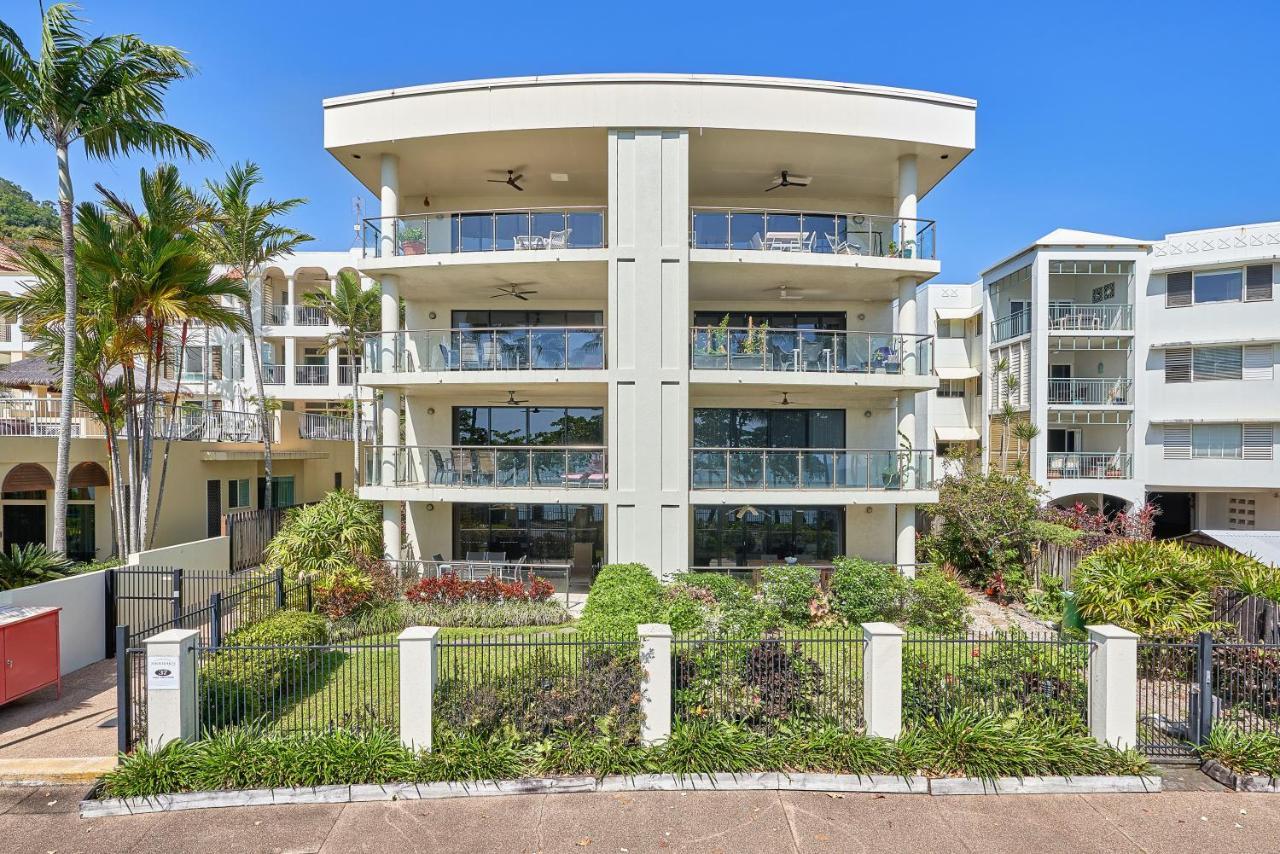 Meridien Beachfront At Trinity * Trinity Beach