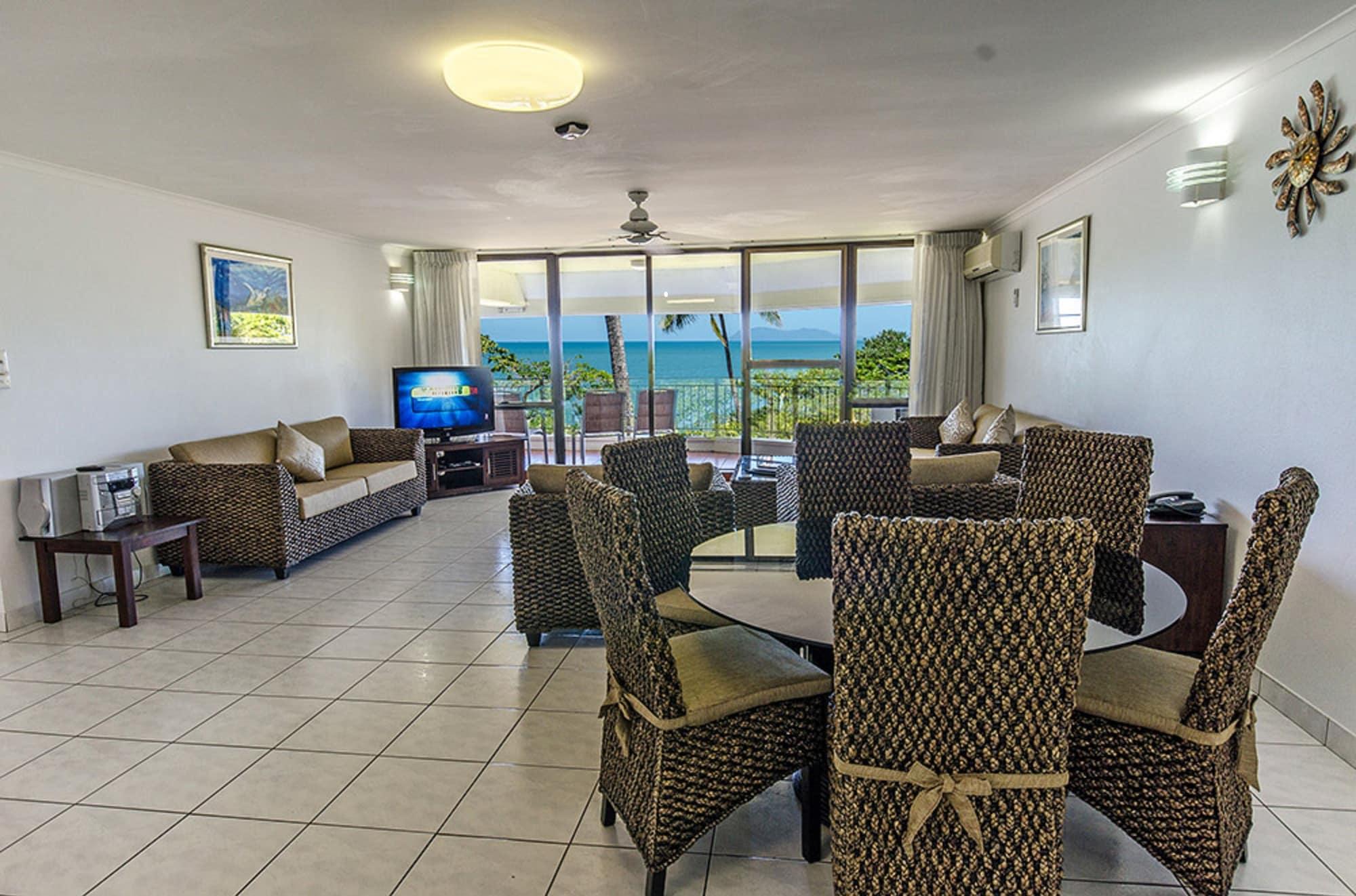 Aparthotel Roydon Beachfront