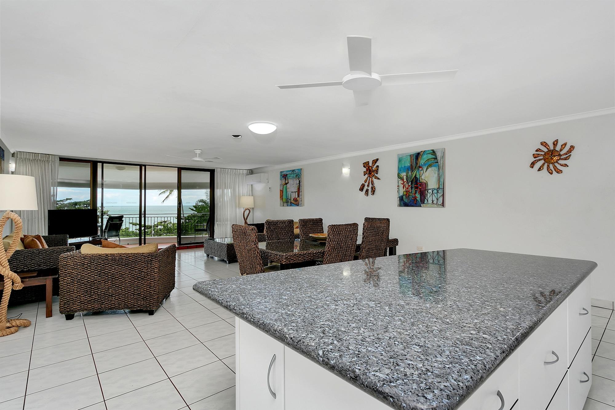 Aparthotel Roydon Beachfront