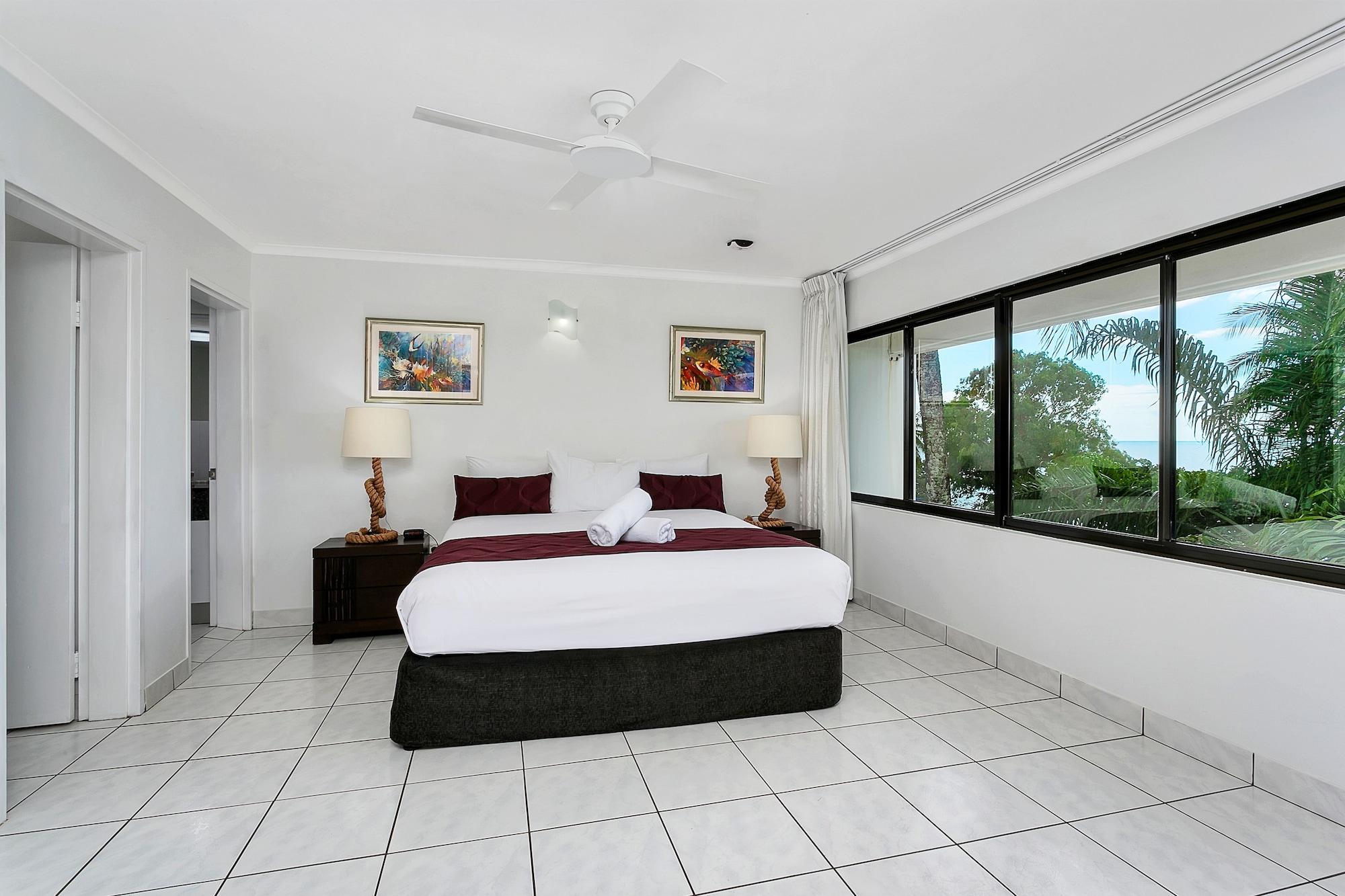 Aparthotel Roydon Beachfront Trinity Beach