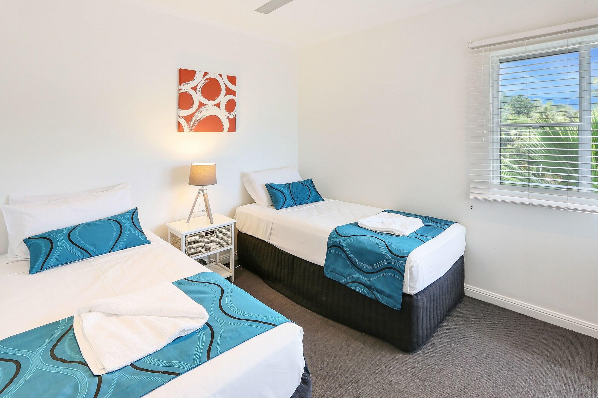 Aparthotel On The 4*