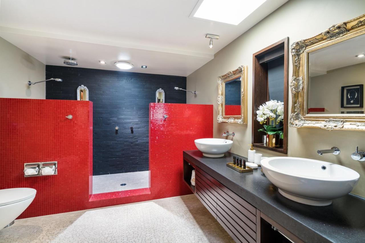 Holiday home Trinity Beach Palace Luxury Estate By Belle Escapes