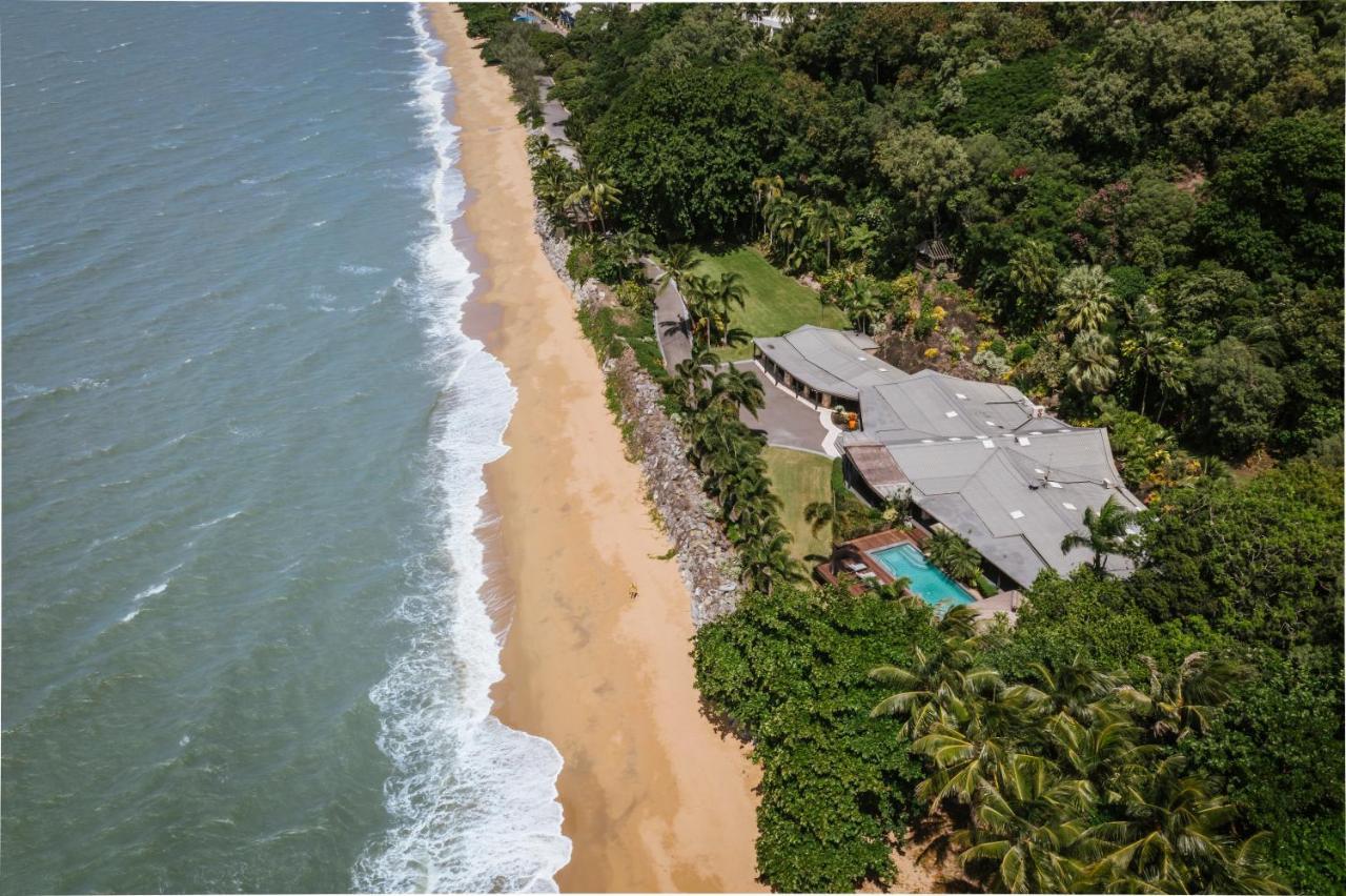 Trinity Beach Palace Luxury Estate By Belle Escapes Holiday home *