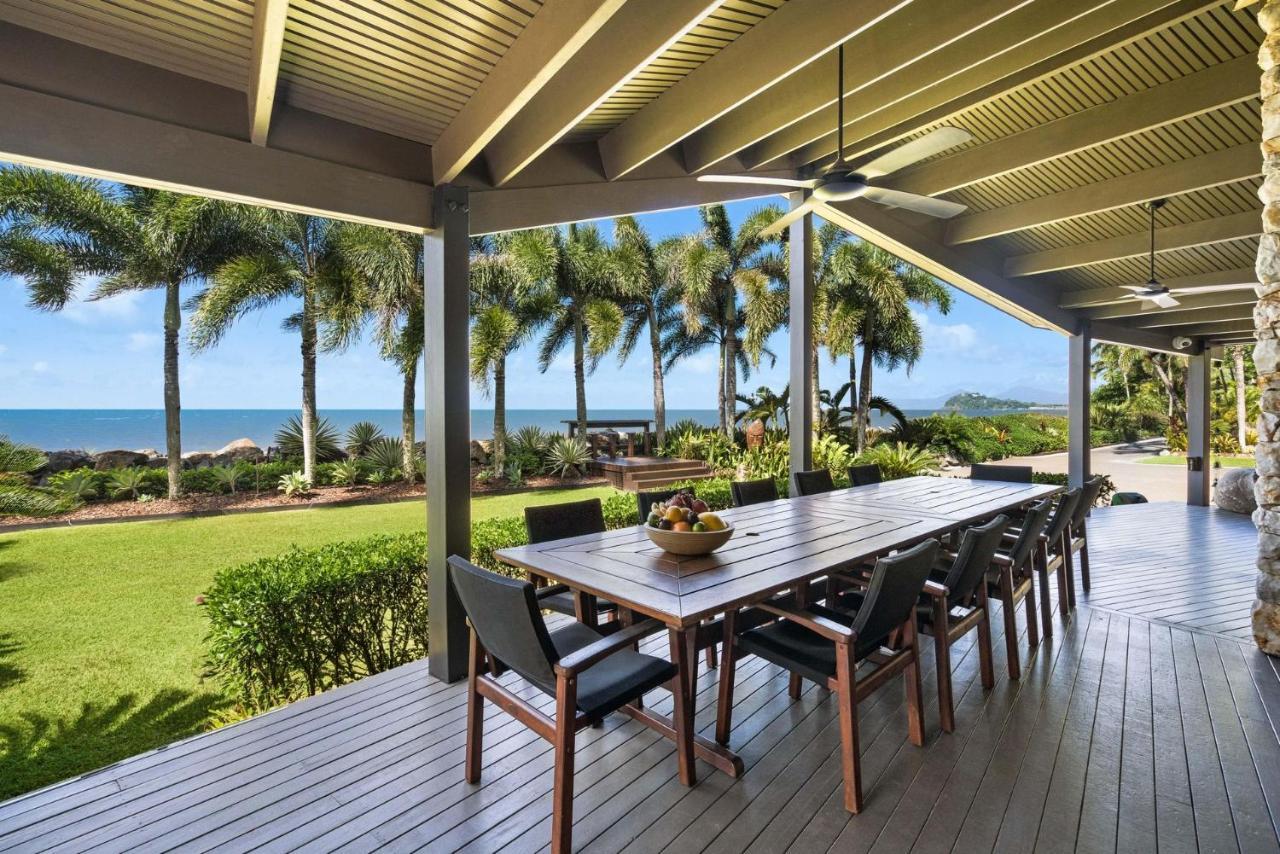 Trinity Beach Palace Luxury Estate By Belle Escapes Trinity Beach
