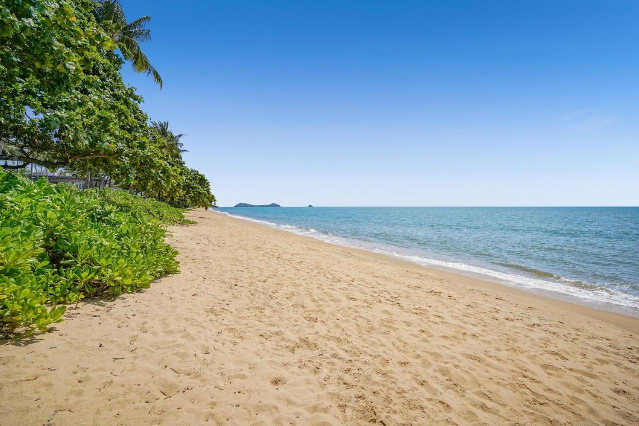 Holiday home Trinity Beach Palace Luxury Estate By Belle Escapes