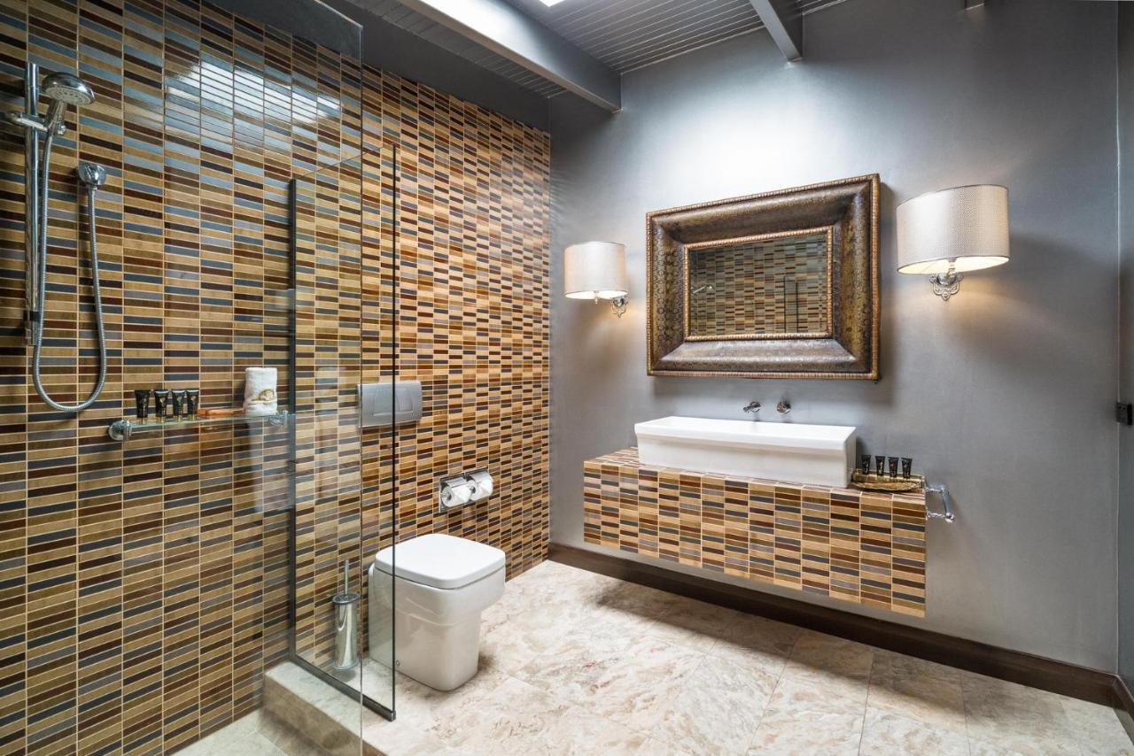 Trinity Beach Palace Luxury Estate By Belle Escapes Trinity Beach