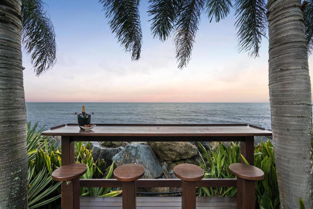 Trinity Beach Palace Luxury Estate By Belle Escapes *