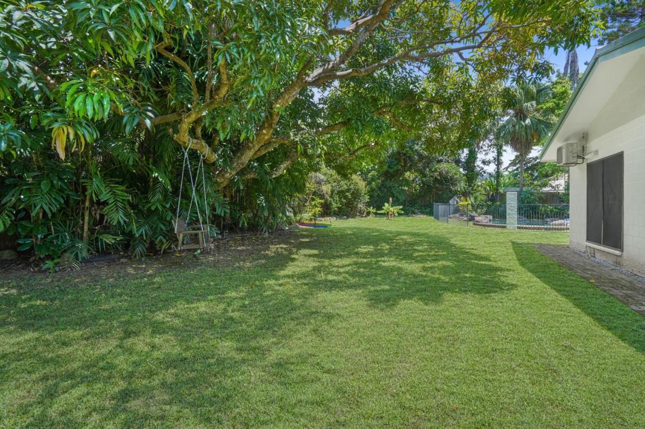 Belle Escapes Under The Mango Tree Holiday home *