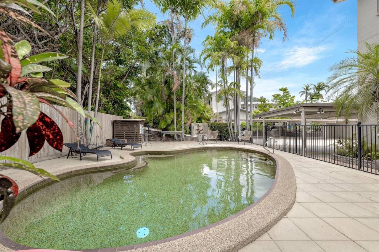 Apartment The Tropical Trinity - A Breezy Beachside Getaway Trinity Beach