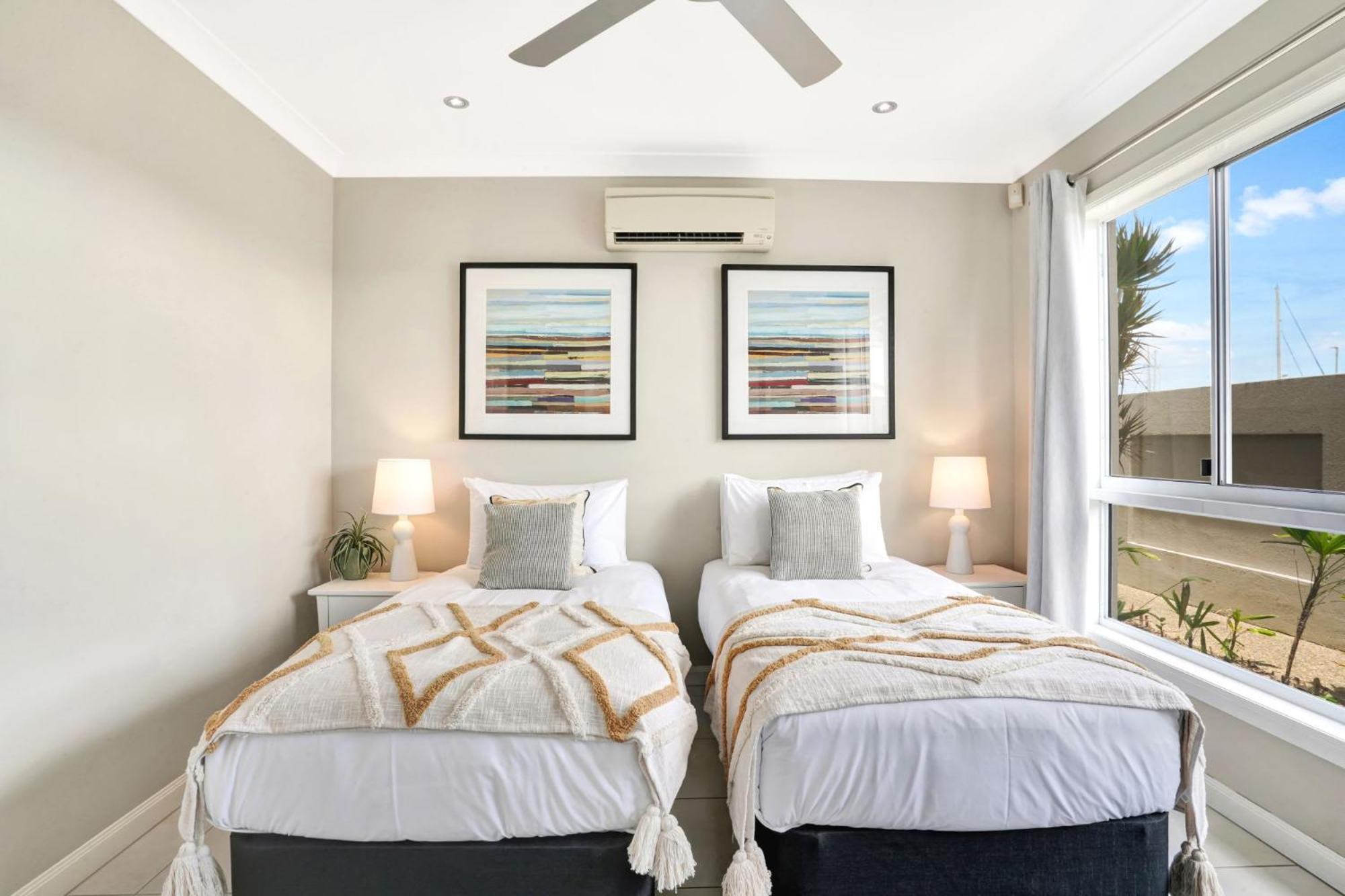 The Anchorage - Ultimate Waterfront * Trinity Beach