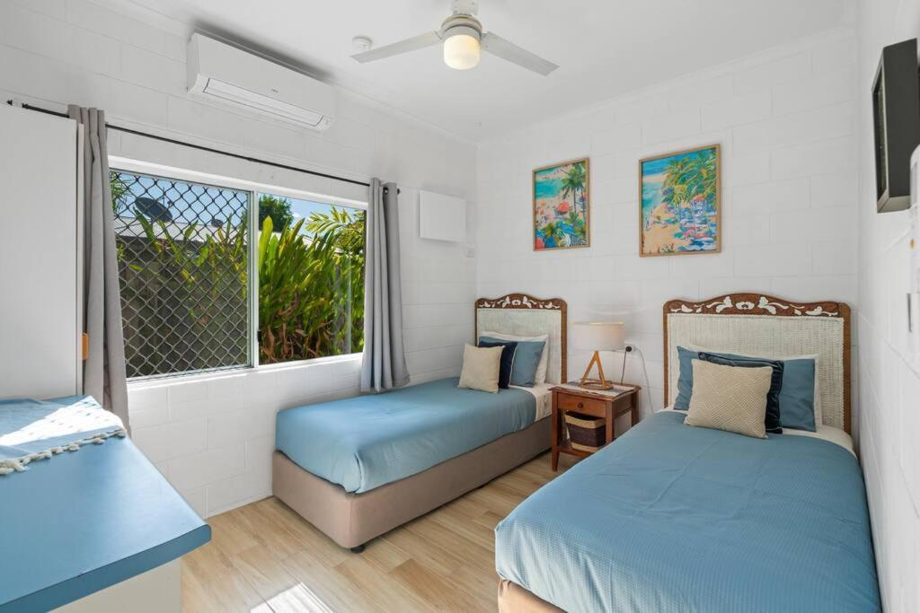 Trinity Family Getaway 4br, Sleeps 10 - Pool * Trinity Beach