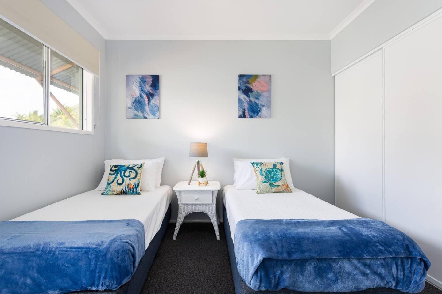 Trinity 2br Apt, Pools, 500m To Trinity Beach