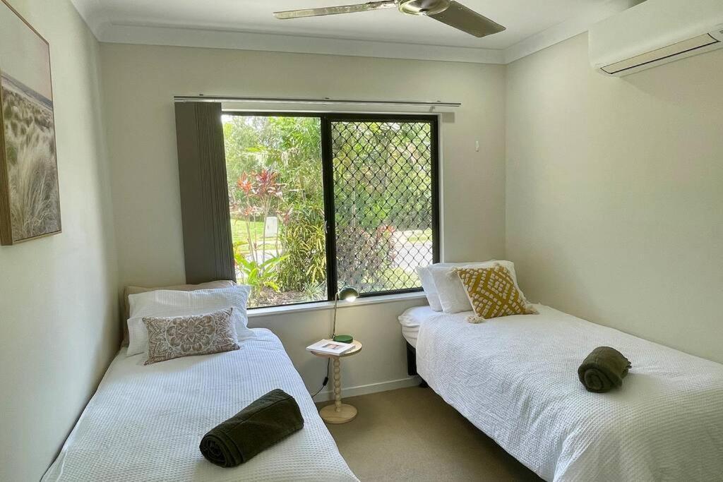 Trinity Haven - Luxury 4 Bedroom Home, Steps To The Beach, Surrounded By Mountains