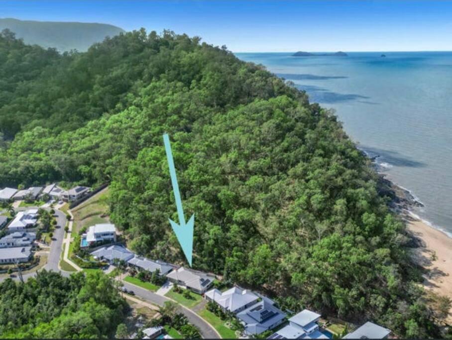 Trinity Haven - Luxury 4 Bedroom Home, Steps To The Beach, Surrounded By Mountains *