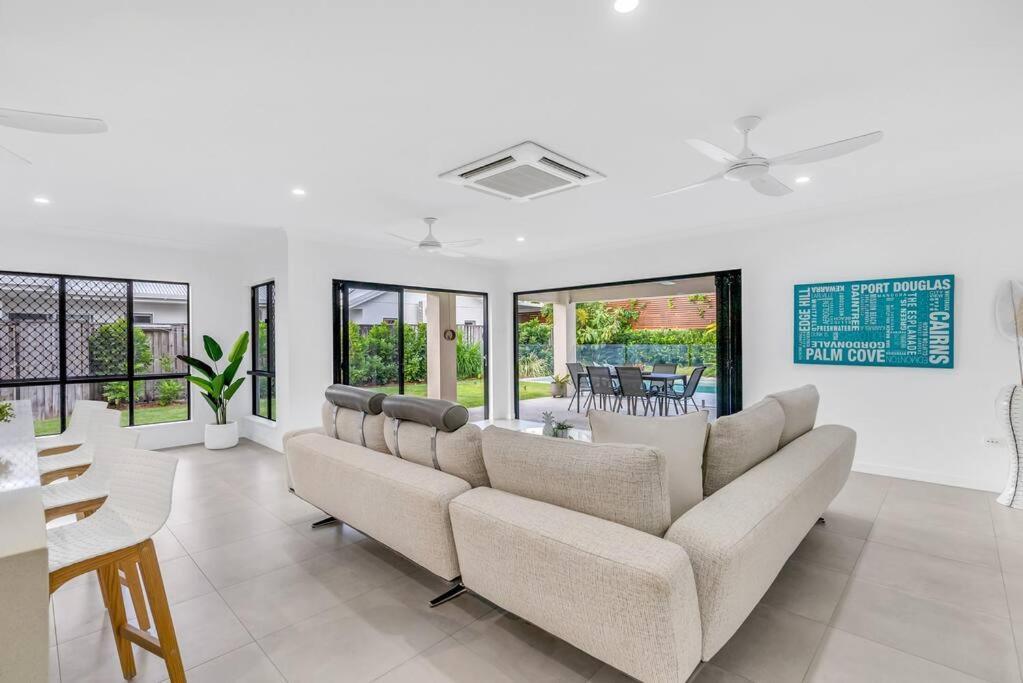 Apartment Lagoon Palms - By The Pool Luxury