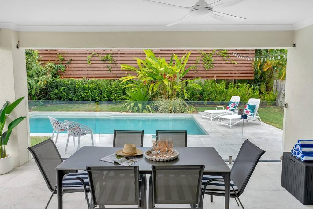 Lagoon Palms - By The Pool Luxury Apartment Trinity Beach