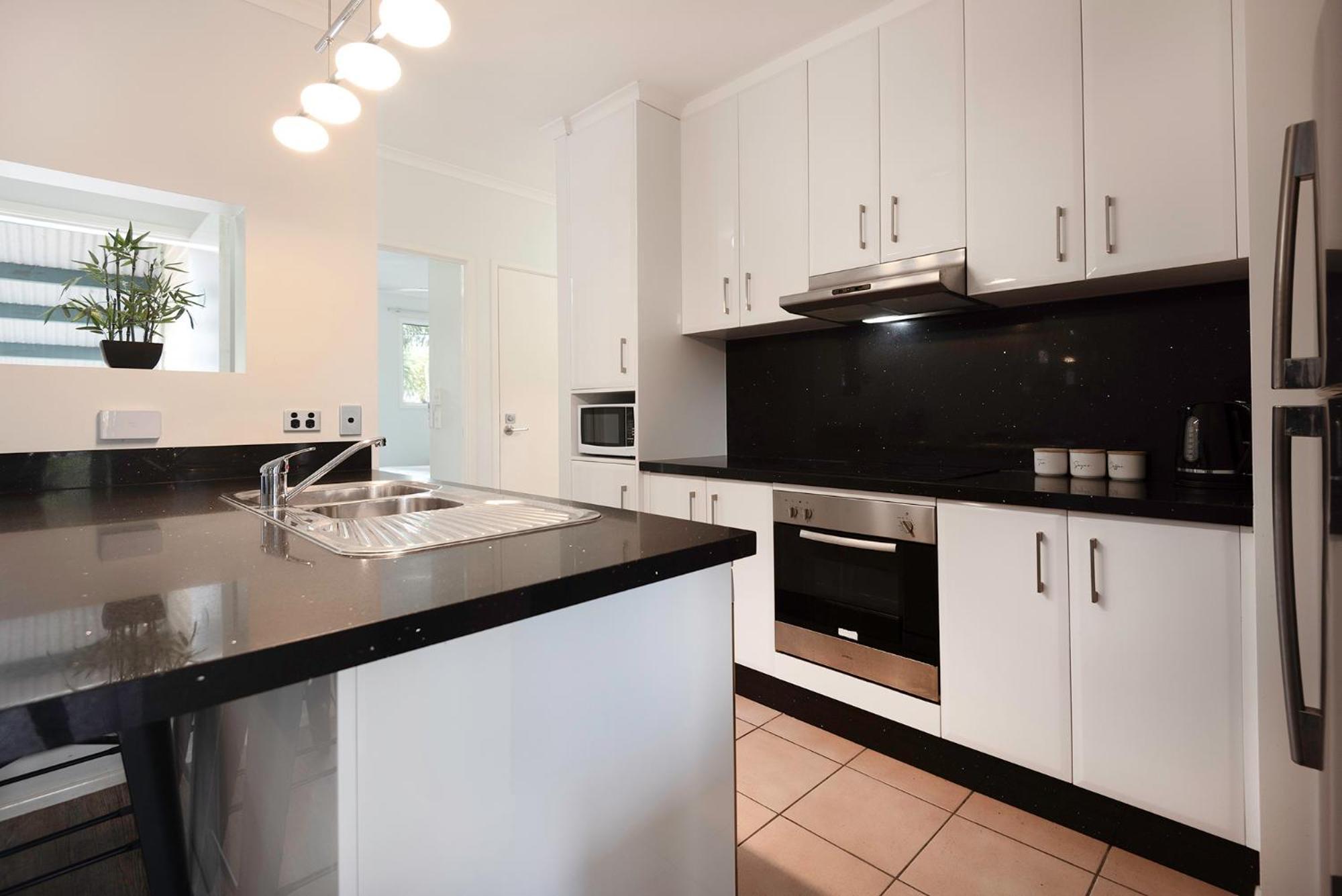 Apartment Marlin Cove Trinity Beach