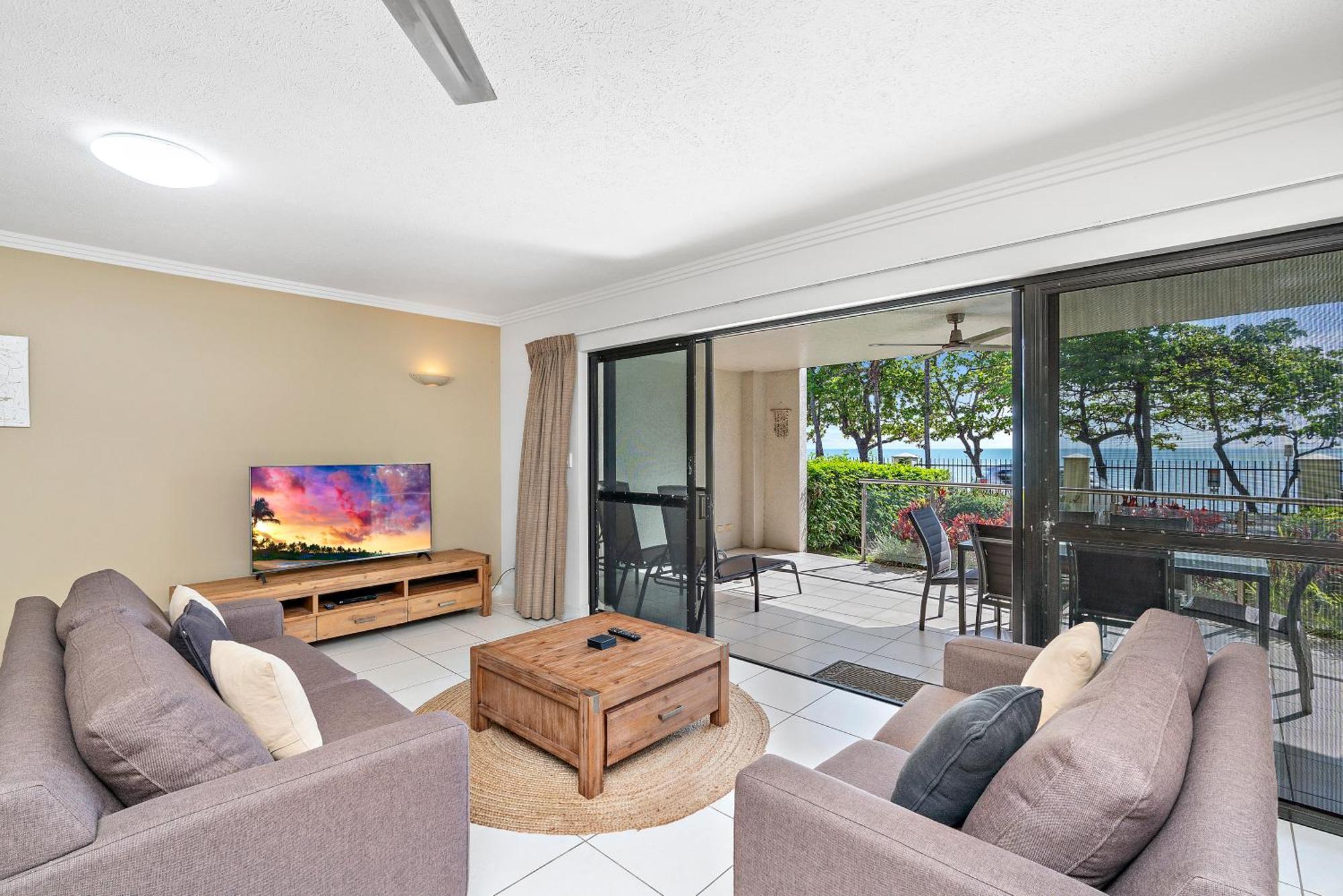 Meridien Beachfront At Trinity Apartment *