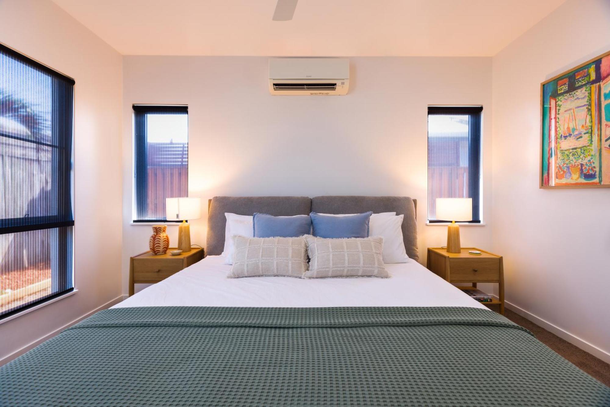 Holiday home Luxury Sunny Oasis With Pool, Suv Hire, Near Marina Trinity Beach
