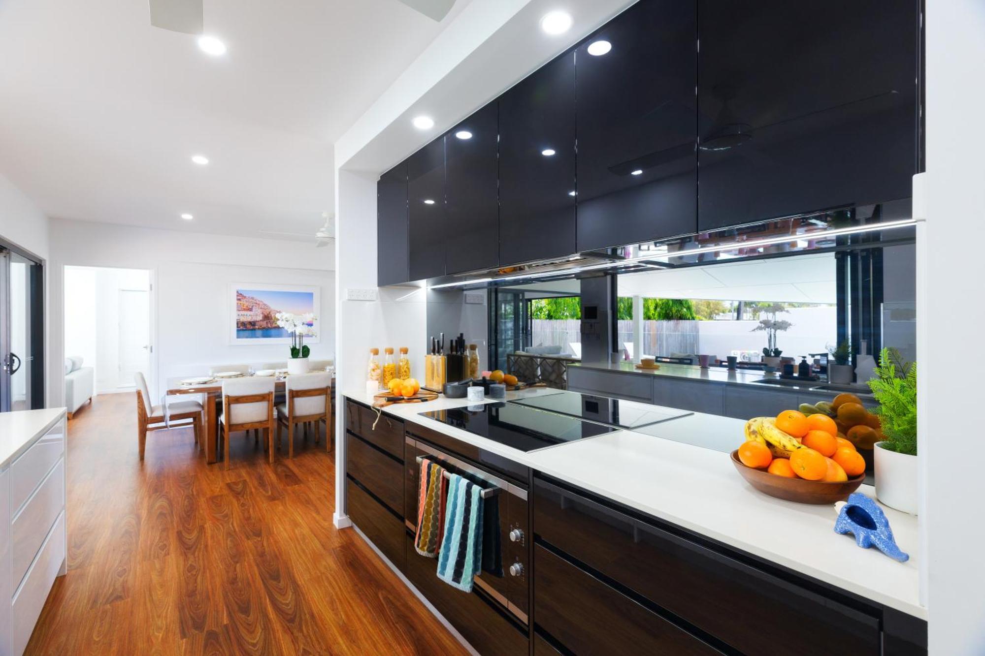 Holiday home Luxury Sunny Oasis With Pool, Suv Hire, Near Marina