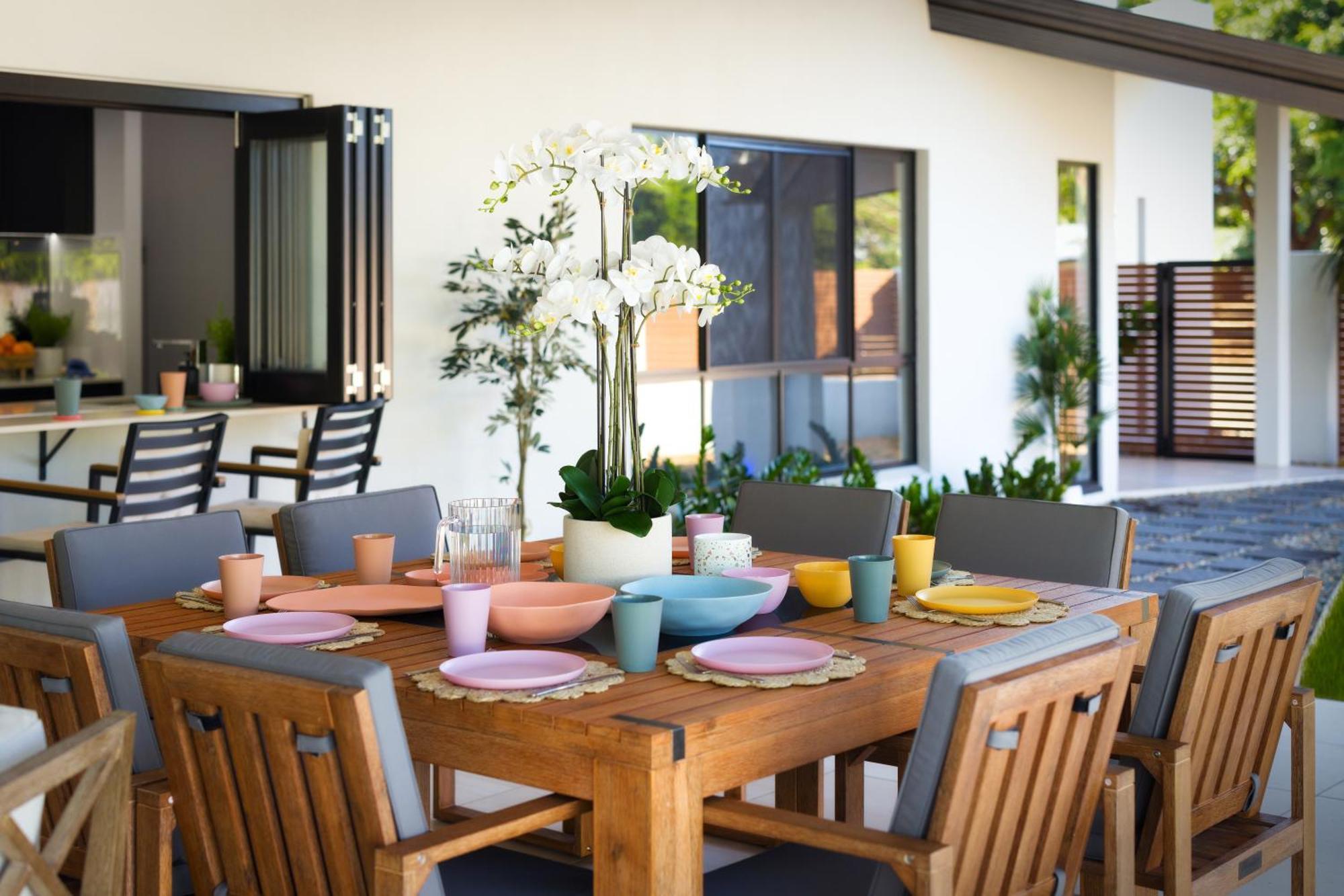 Luxury Sunny Oasis With Pool, Suv Hire, Near Marina Holiday home