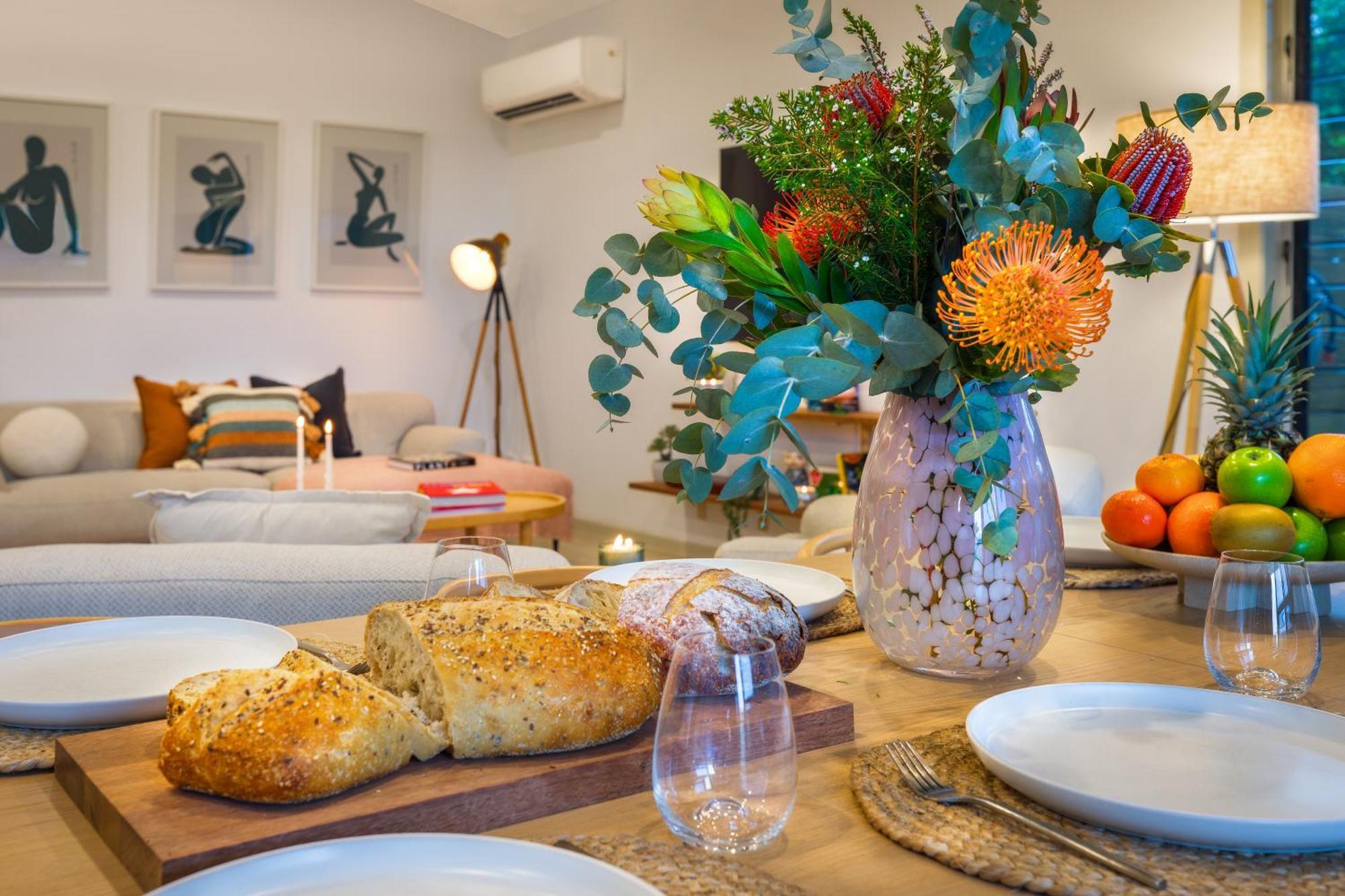 Private Luxury Haven With Suv Hire, Pool, Near Marina Holiday home Trinity Beach