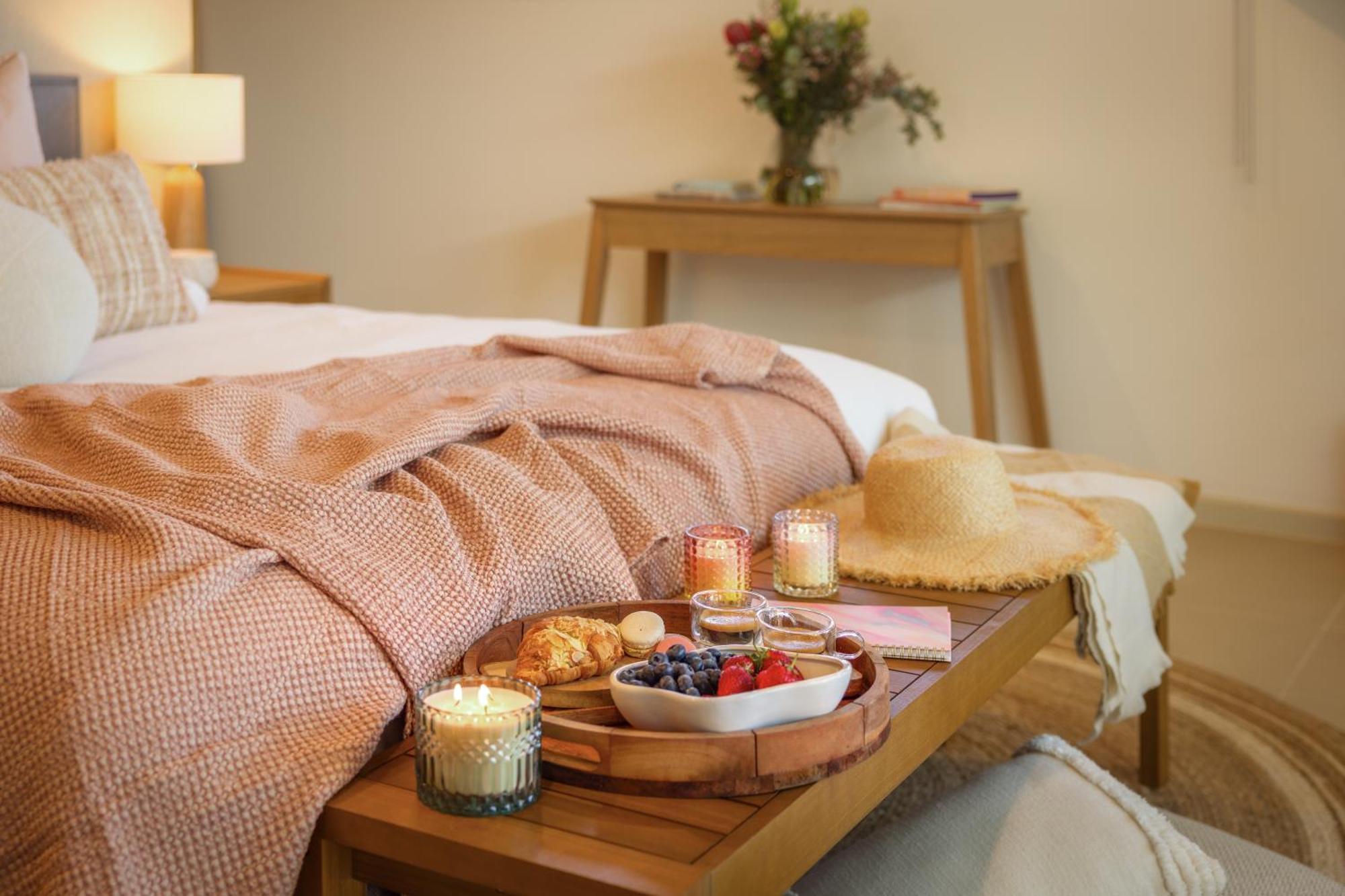 Holiday home Private Luxury Haven With Suv Hire, Pool, Near Marina Trinity Beach