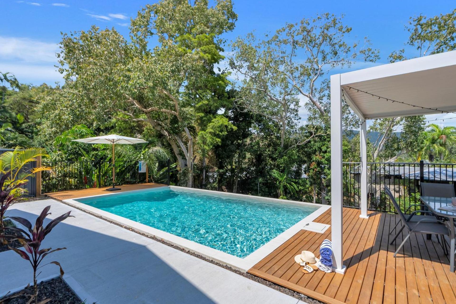Belle Escapes Mer-sea Holiday home