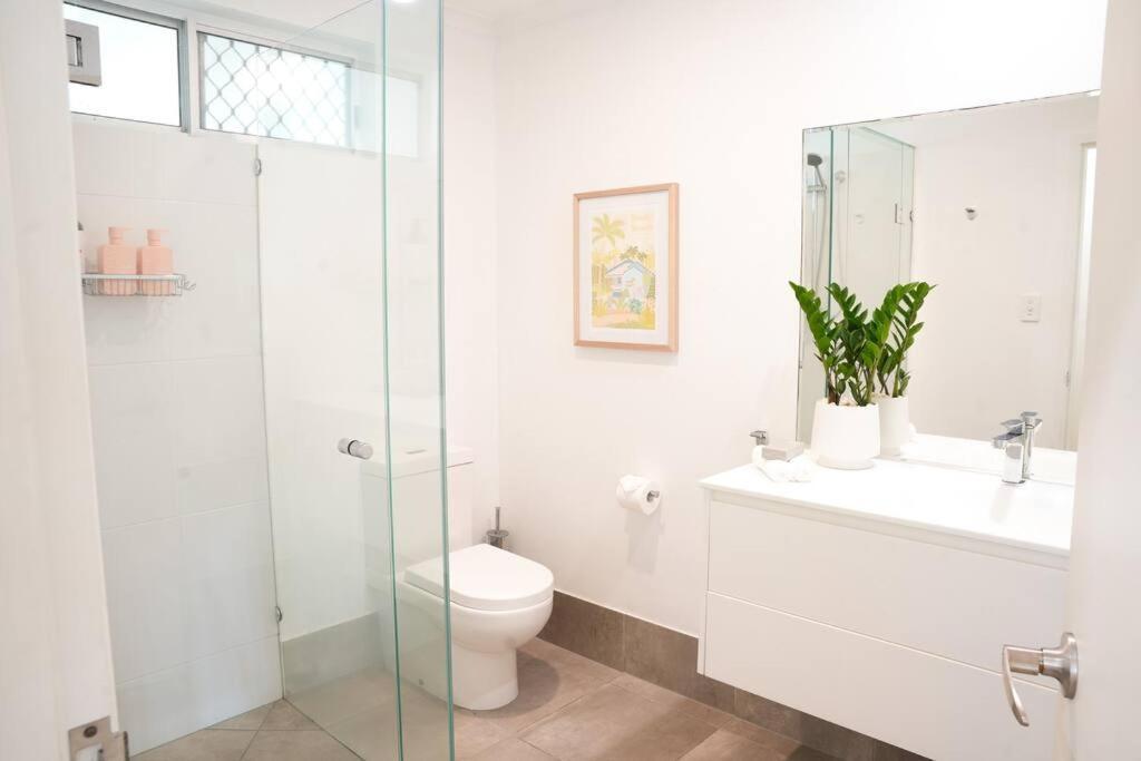 Four Palms, 8 Min Walk To Beach- Pet Friendly *