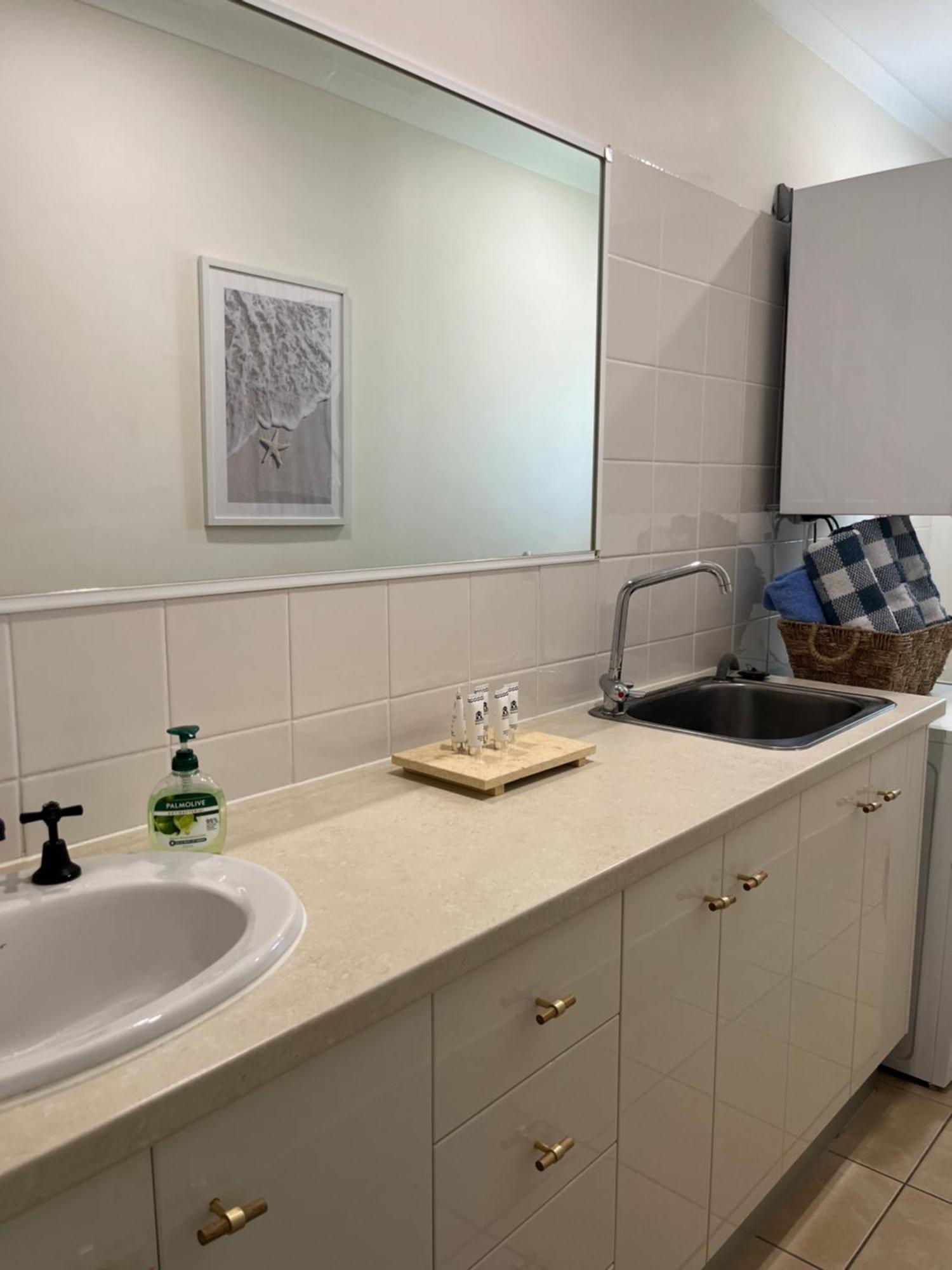 Trinity Sea Breeze 3 Bedroom Trinity Beach