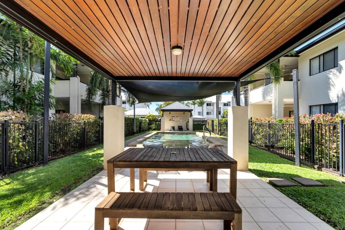Trinity Hideaway - Trinity * Trinity Beach